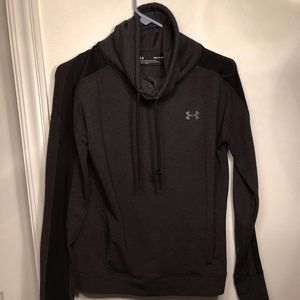 Underarmour sweatshirt